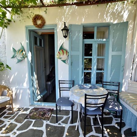 Traditional House By The Sea Mandrákion المظهر الخارجي الصورة