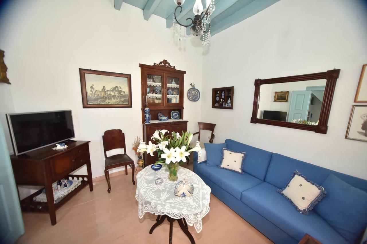Traditional House By The Sea Mandrákion المظهر الخارجي الصورة