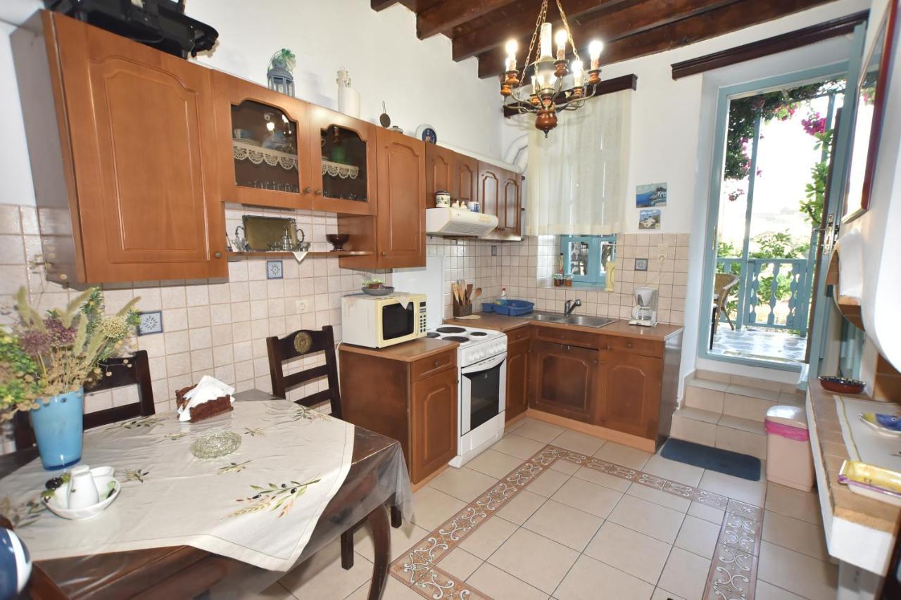 Traditional House By The Sea Mandrákion المظهر الخارجي الصورة
