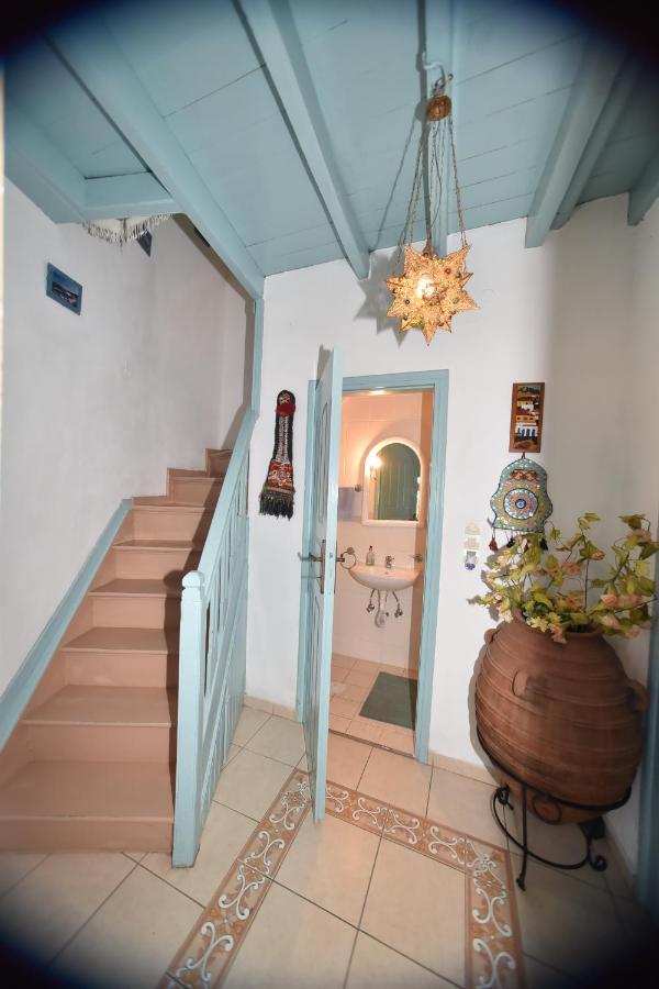 Traditional House By The Sea Mandrákion المظهر الخارجي الصورة