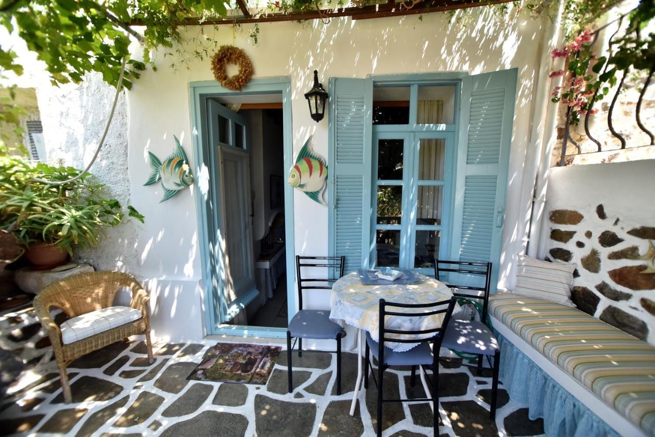 Traditional House By The Sea Mandrákion المظهر الخارجي الصورة